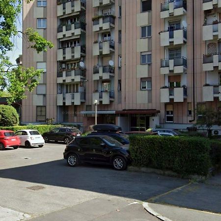 Sansirofiera Rooms Milan Exterior photo