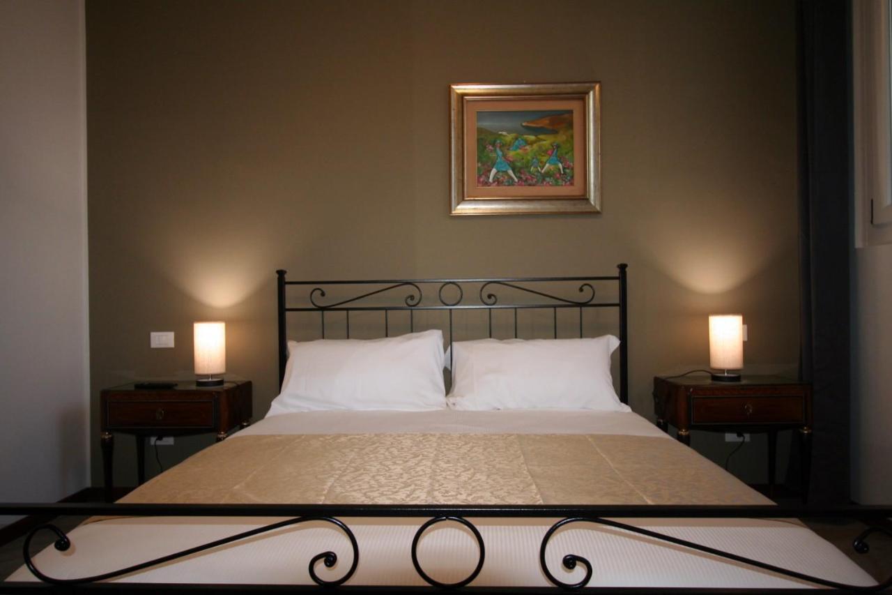 Sansirofiera Rooms Milan Exterior photo