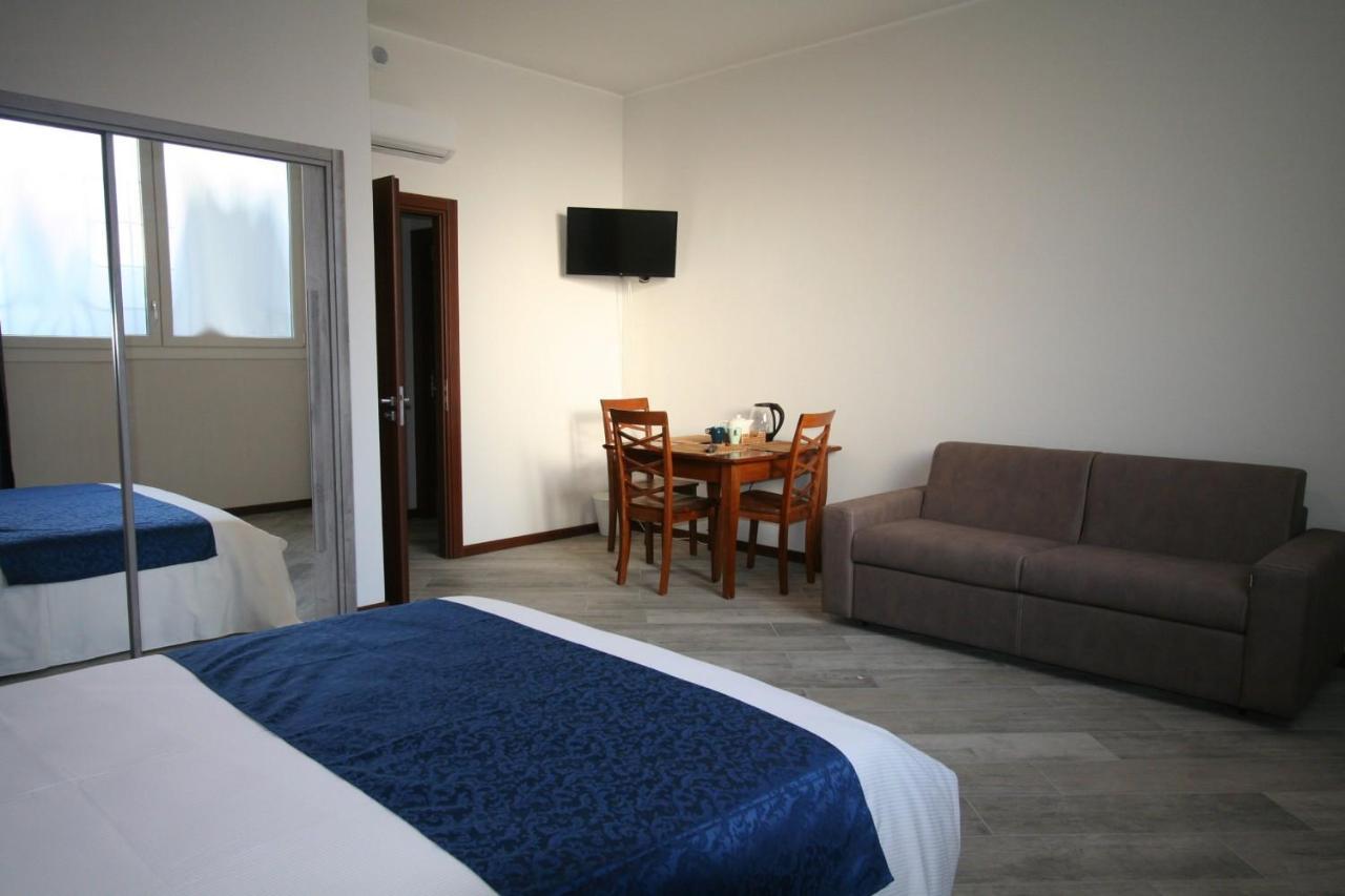 Sansirofiera Rooms Milan Exterior photo