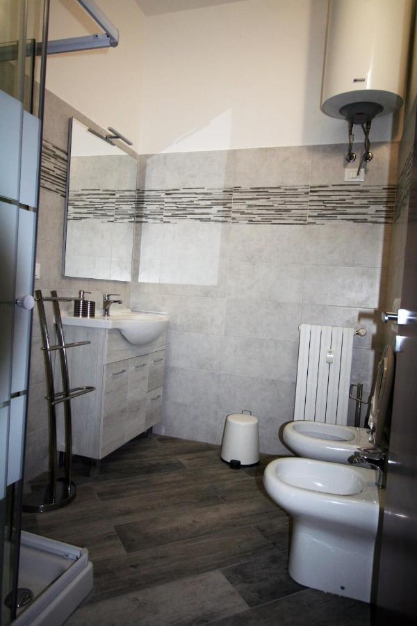 Sansirofiera Rooms Milan Exterior photo