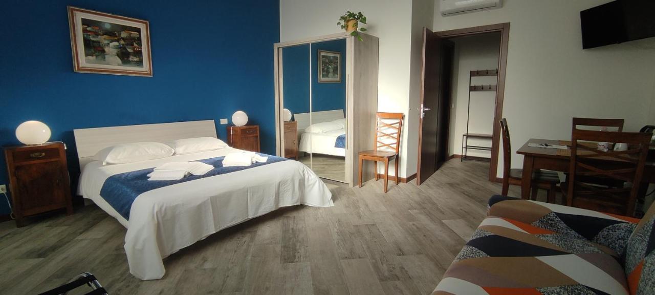 Sansirofiera Rooms Milan Exterior photo