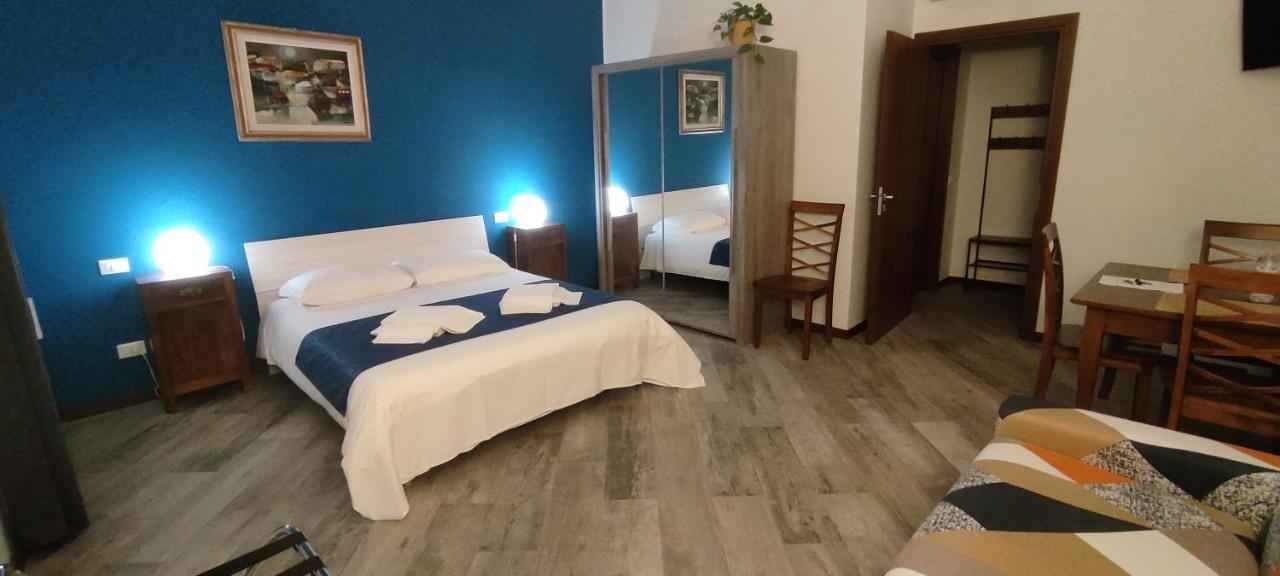 Sansirofiera Rooms Milan Exterior photo